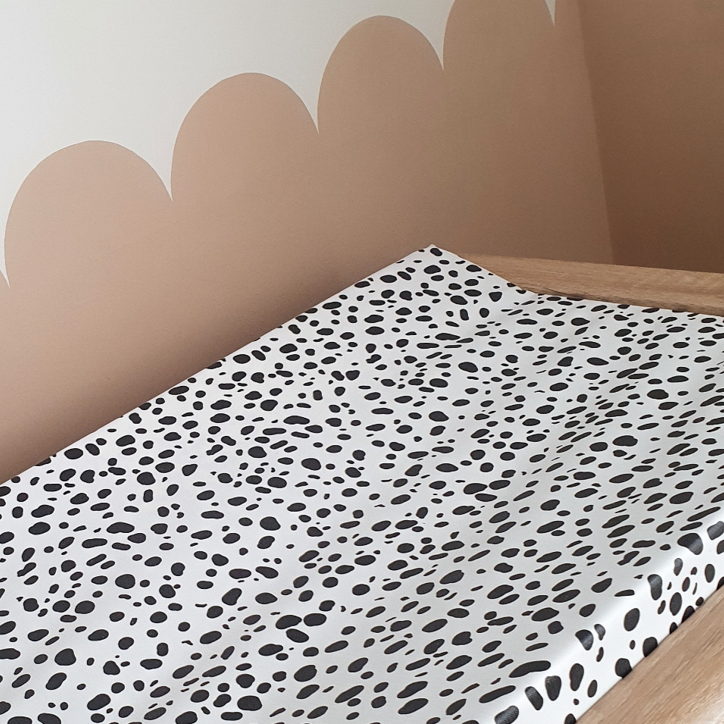Deluxe Wedge Anti-roll Baby Changing Mat - Spot